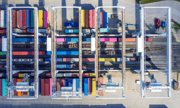 Positive Entwicklung: Containerumschlag und Bahntransporte im Plus